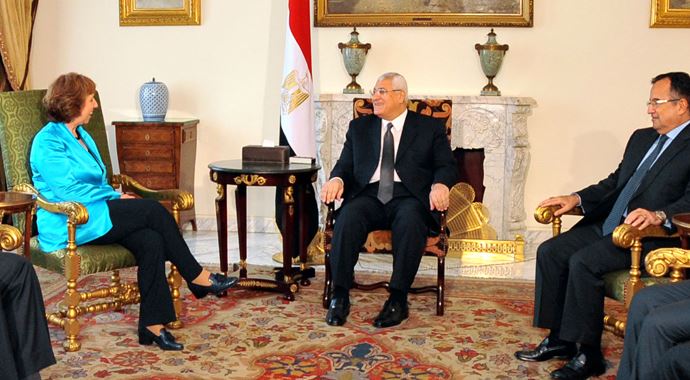 Catherine Ashton Adli Mansur ile görüştü