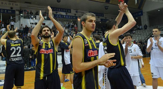 Fenerbahçe 3'te 3 için Avrupa'da