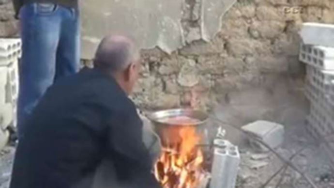 Esad zulmü aç bıraktı, halk kedi yemeye başladı