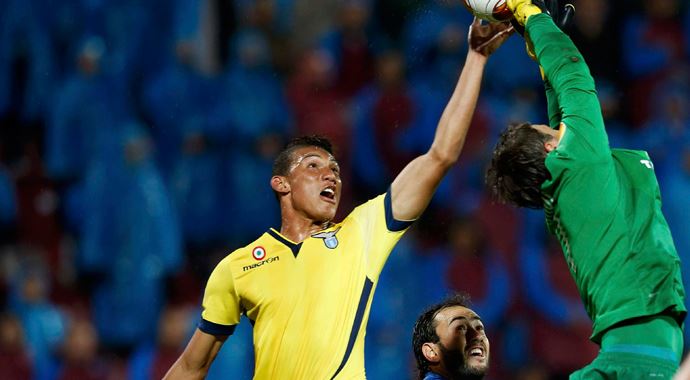Onur ikinci gol için özür diledi