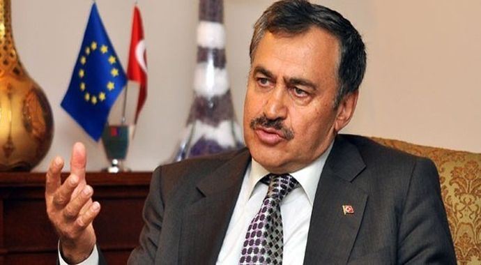 Eroğlu&#039;ndan okullara çardak talimatı