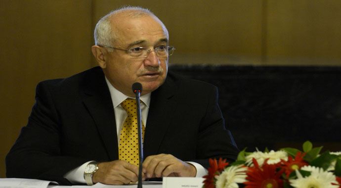 'Başörtülü vekil olur' 'Başörtülü vekil olur'