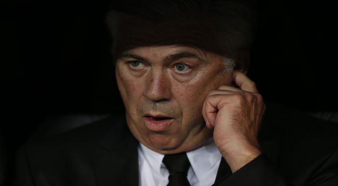 Carlo Ancelotti, Mesut Özil kararından pişman mı oldu Carlo Ancelotti, Mesut Özil kararından pişman mı oldu