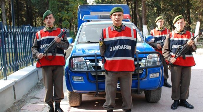 Jandarmanın kıyafeti 'modern' olacak Jandarmanın kıyafeti 'modern' olacak