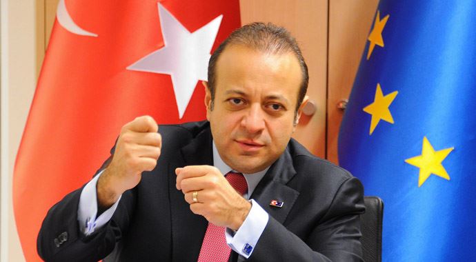 Egemen Bağış, 'Zorunlu askerlik kalkabilir' Egemen Bağış, 'Zorunlu askerlik kalkabilir'
