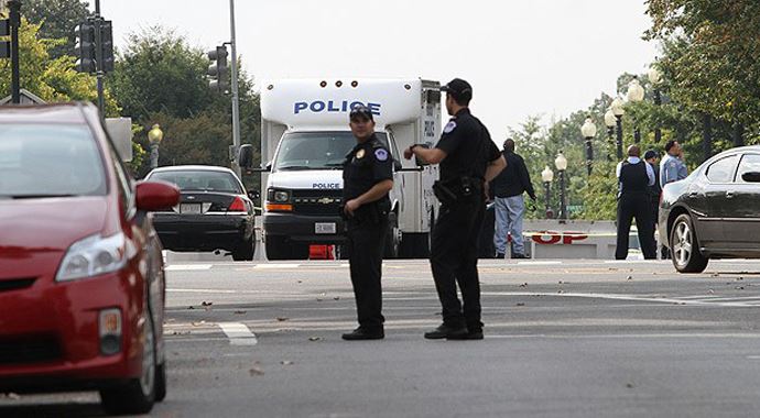 ABD&#039;de bir kişi parkta kendini yaktı