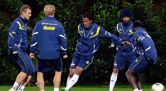 Fenerbahçe'nin hedefi 6'da 6 Fenerbahçe'nin hedefi 6'da 6