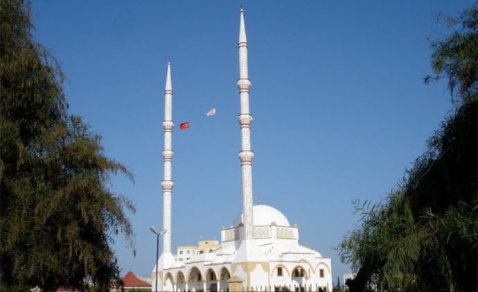 KKTC&#039;de ezan sesi sustu