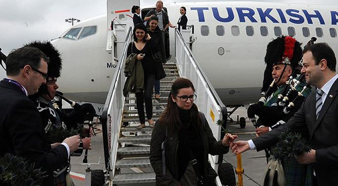 Uçak ve yolcu trafiği Eylül'de rekor artışı Uçak ve yolcu trafiği Eylül'de rekor artışı