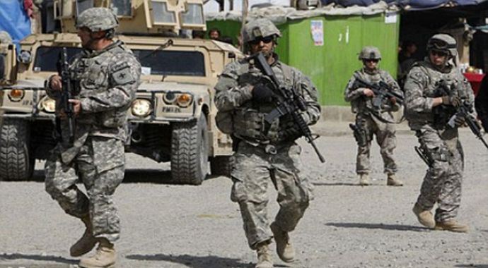 Afganistan'da 4 NATO askeri öldü Afganistan'da 4 NATO askeri öldü