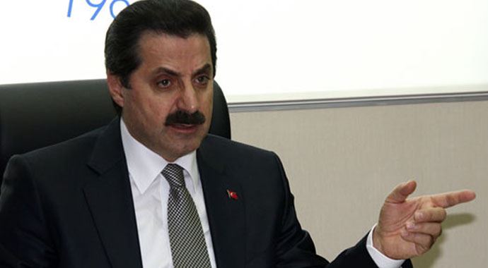 Bakan Çelik, &#039;İşçi ve memur sendikaları birleşebilir&#039;