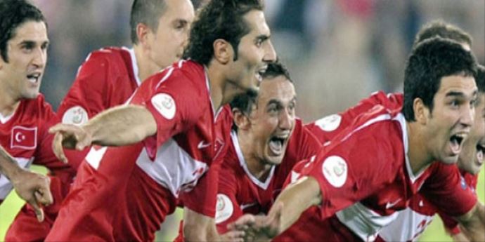 Milli Takım&#039;da şoke eden sakatlık