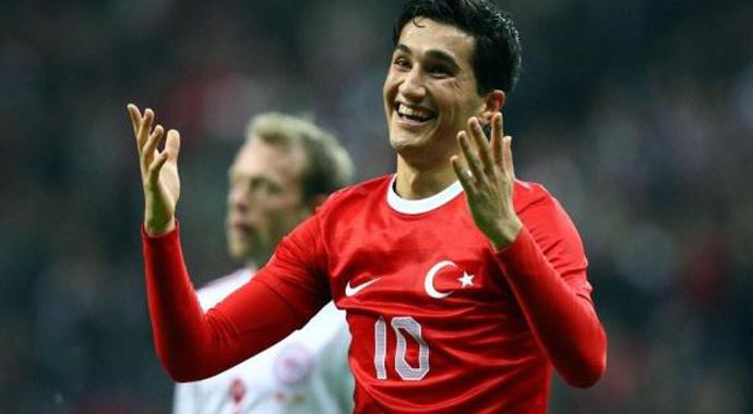 Nuri Şahin sakatlandı