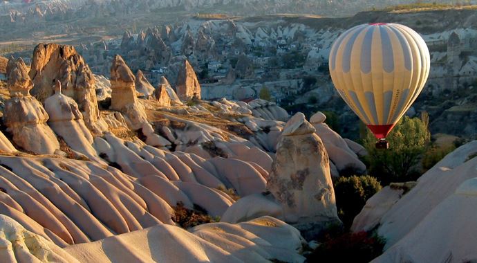 Hindistan Cumhurbaşkanı Kapadokya'yı gezdi Hindistan Cumhurbaşkanı Kapadokya'yı gezdi