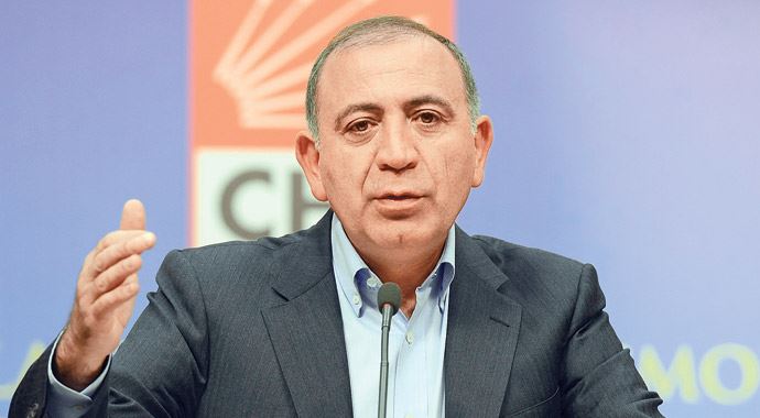 Gürsel Tekin İstanbul'a talip oldu 