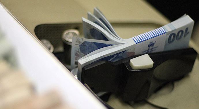 Kredi hacmi 1 trilyon lirayı aştı