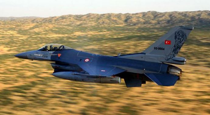 F-16&#039;lar kalktı, Suriye helikopteri geri döndü