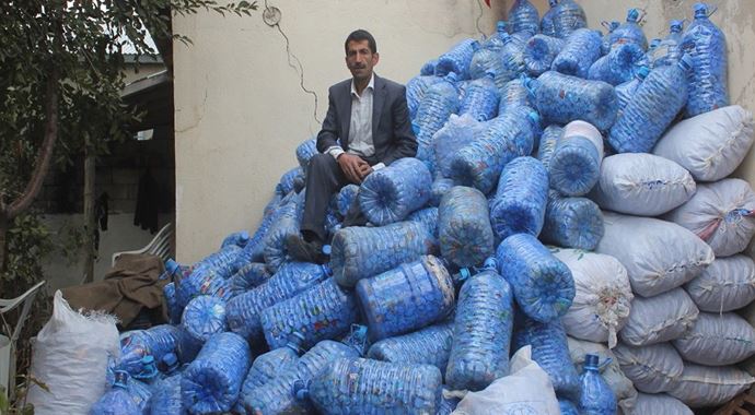 Ağrı'da 3,5 milyon mavi kapak elinde kaldı Ağrı'da 3,5 milyon mavi kapak elinde kaldı