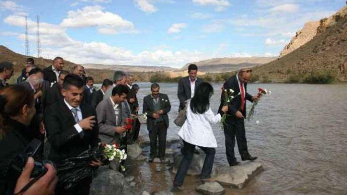 Ermenistan sınırında barış rüzgarları
