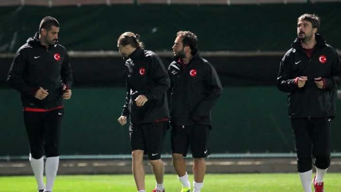 Milli Takım Estonya ve Hollanda mesaisine başladı Milli Takım Estonya ve Hollanda mesaisine başladı