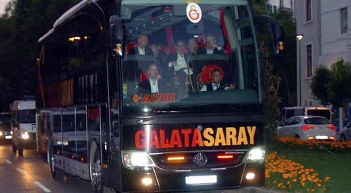 Galatasaray'da Bülent Tulun tartışmaları bitmiyor Galatasaray'da Bülent Tulun tartışmaları bitmiyor
