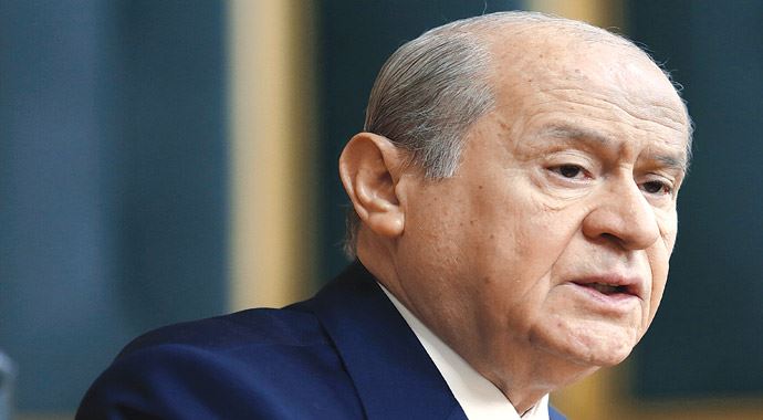 Devlet Bahçeli, 'Başbakan boş konuşup milletimizle alay ediyor' Devlet Bahçeli, 'Başbakan boş konuşup milletimizle alay ediyor'
