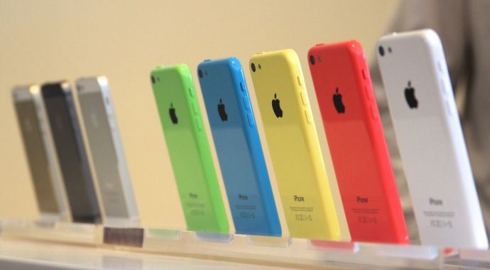 Apple Türkiye'de ilk resmi online mağazasını açtı Apple Türkiye'de ilk resmi online mağazasını açtı