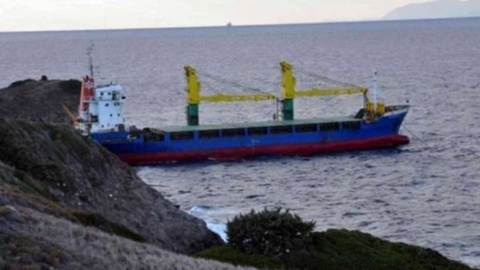 20 bin Kalaşnikof taşıyan geminin rotası meçhul