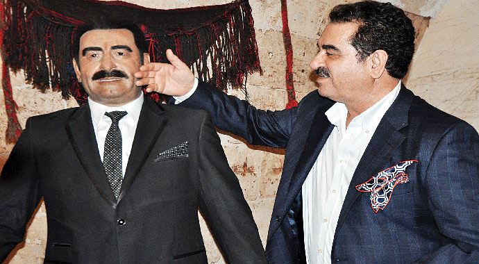 İbrahim Tatlıses'ten ilginç hareket İbrahim Tatlıses'ten ilginç hareket