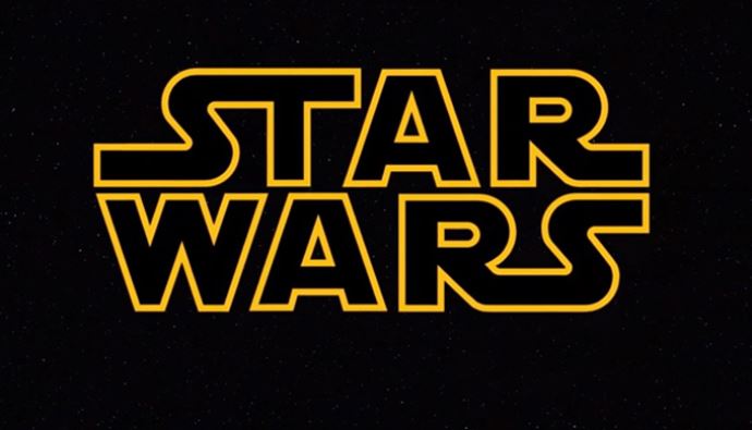 İngiltere'de Star Wars çılgınlığı, saatlerce sıra beklediler İngiltere'de Star Wars çılgınlığı, saatlerce sıra beklediler