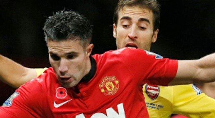 Arsenal'i eski dostu Robin van Persie yıktı Arsenal'i eski dostu Robin van Persie yıktı