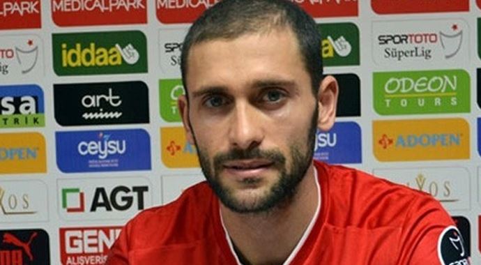 Fenerbahçe'den Mehmet Sedef'e geçmiş olsun mesajı Fenerbahçe'den Mehmet Sedef'e geçmiş olsun mesajı