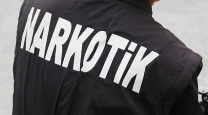 İstanbul'da şafak operasyonu