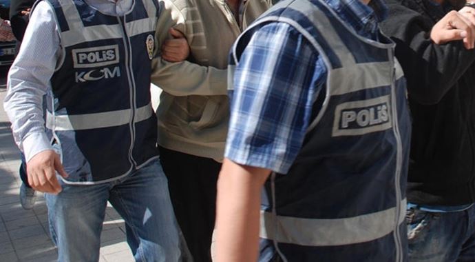 DHKP-C operasyonunda 9 kişi tutuklandı DHKP-C operasyonunda 9 kişi tutuklandı