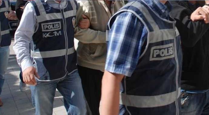 Hakkari'de 11 kişi gözaltında Hakkari'de 11 kişi gözaltında