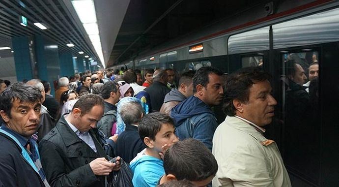 Marmaray 15 günde 4,5 milyon yolcu taşıdı