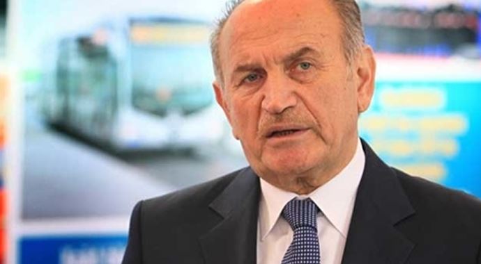 Kadir Topbaş 'Banliyö hattı modern metro olacak'