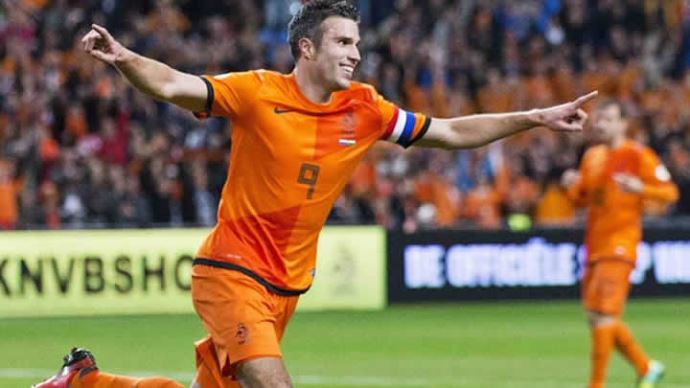 Robin van Persie, Hollanda Milli Takımı'ndan çıkarıldı