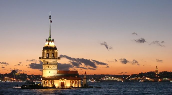 Turistler İstanbul'a gelmeden İstanbul'u tanıyacaklar