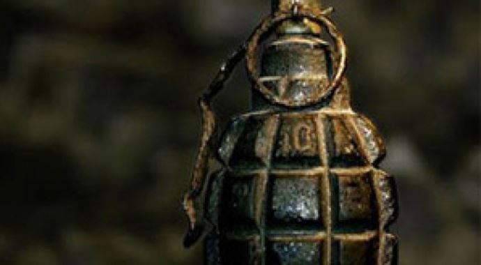 Eskişehir'de 'el bombası'  patladı
