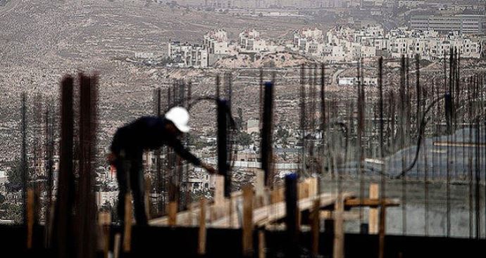Filistin yönetimi'nden İsrail'e barış sinyali Filistin yönetimi'nden İsrail'e barış sinyali