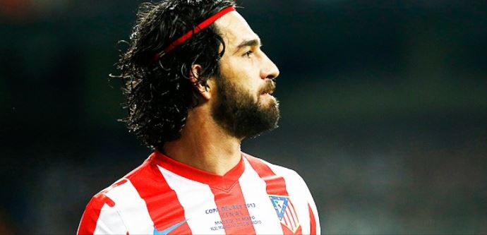 Aragones, Arda Turan'ı göklere çıkardı Aragones, Arda Turan'ı göklere çıkardı