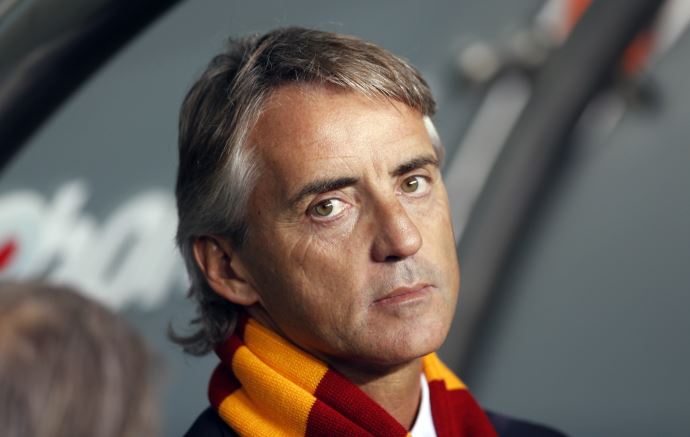 Galatasaray'da bileti kesilen 4 oyuncu Galatasaray'da bileti kesilen 4 oyuncu