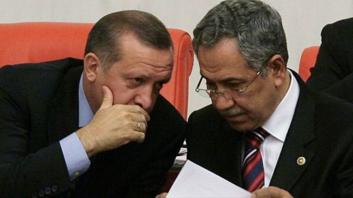 Başbakan Erdoğan ve Bülent Arınç Diyarbakır'a birlikte gidecek Başbakan Erdoğan ve Bülent Arınç Diyarbakır'a birlikte gidecek