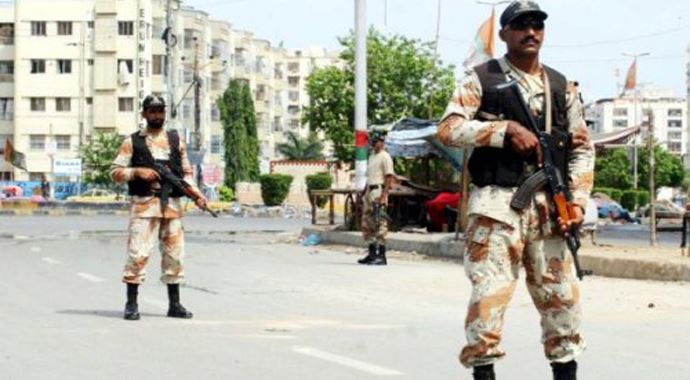 Pakistan&#039;da Taliban operasyonu, 3 ölü