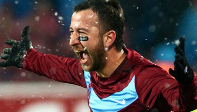 Giray Kaçar, devre arasında yolcu Giray Kaçar, devre arasında yolcu