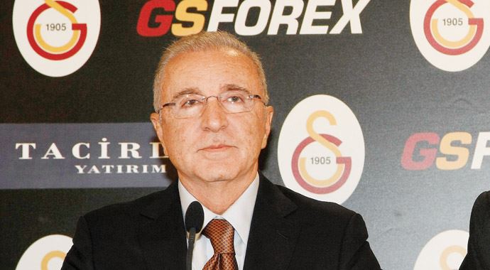 Ünal Aysal Fenerbahçe'ye sert çıktı Ünal Aysal Fenerbahçe'ye sert çıktı