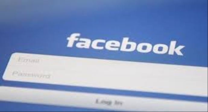 Facebook uyardı, 'Facebook şifrelerinizi değiştirin' Facebook uyardı, 'Facebook şifrelerinizi değiştirin'