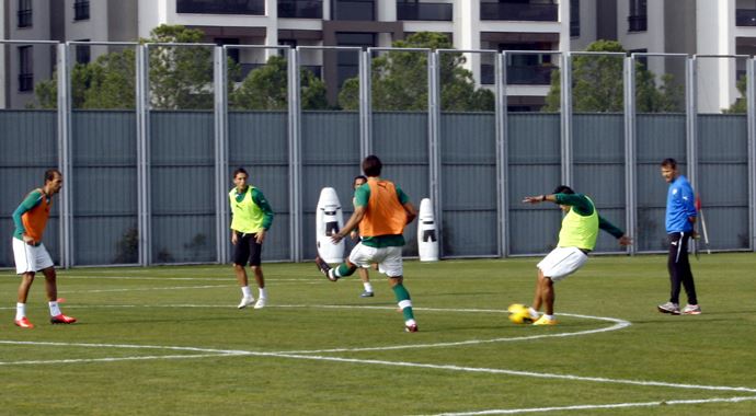 Bursaspor Kasımpaşa'ya bileniyor Bursaspor Kasımpaşa'ya bileniyor
