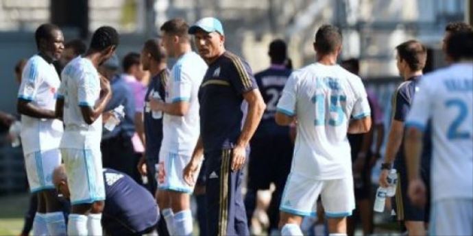 Fransa&#039;da futbol grevi ertelendi 